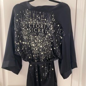 victoria’s secret 2018 fashion show robe